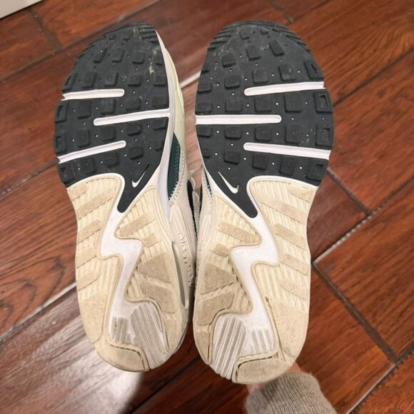 Nike Air Max Excee Sea Glass Vintage Green White Size 9 - Picture 6 of 7